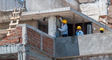 construction workers in mexico