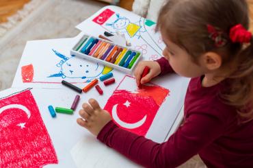 Integrating refugee children through teacher training image